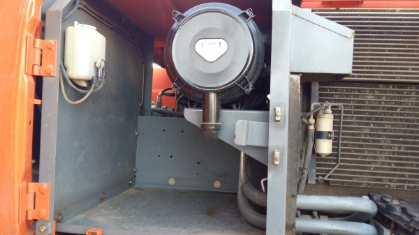 ขายแบคโฮ  Hitachi ZX200 7000 ชั่วโมง