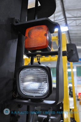 ขายรถโฟล์คลิฟท์มือสอง MITSUBISHI GRENDIA รุ่น FD30T  ราคา xxx,xxx บาท นำเข้าจากประเทศญี่ปุ่น 100\% ไม่เคยใช้งานในประเทศไทย