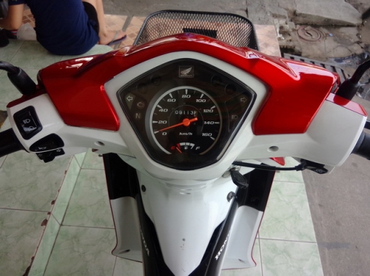 Honda Wave110i (สตาร์ทมือ) หัวฉีดประหยัดน้ำมัน สวยๆครับ Honda Wave110i (สตาร์ทมือ) หัวฉีดประหยัดน้ำมัน สวยๆครับ