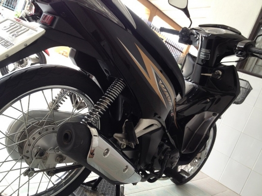 Wave125i โฉมล่าสุด ลายใหม่ สต๊าดมือ วิ่ง4000 ปลายปี57 (ของแถม 4 รายการ)