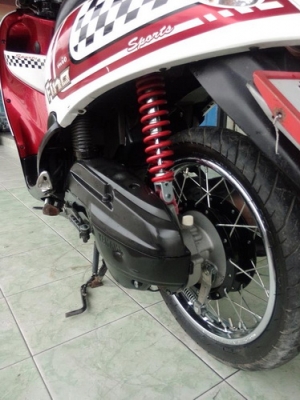 Yamaha Fino ลาย สปอร์ต สีแดง ขาว สวยๆเล่มเอกสาร ครบครับ Yamaha Fino ลาย สปอร์ต สีแดง ขาว สวยๆเล่มเอกสาร ครบครับ