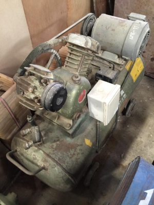 ขายปั้มลมขนาด3แรงจำนวน5ตัว/Swan4ตัว/puma1ตัว..แบ่งขายหรือเหมาได้หมด..ติดต่อ0819241450 คุณมงคล ขายปั้มลมขนาด3แรงจำนวน5ตัว/Swan4ตัว/puma1ตัว..แบ่งขายหรือเหมาได้หมด..ติดต่อ0819241450 คุณมงคล