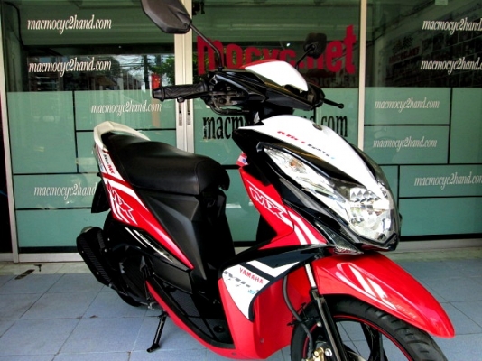 MIO 125 i  MX สีแดงขาว ตัวท๊อป ล้อแมกซ์ รถเดือน กุมภาพันธ์ ปี 58 ไมล์ 3 พันโล ฟรีโอน แถม 4 รายการ