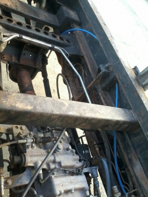 MEGA500หน้ากากขาว กระบะดั้มสามมิตร 6เกียร์ มือเดียวป้ายแดง