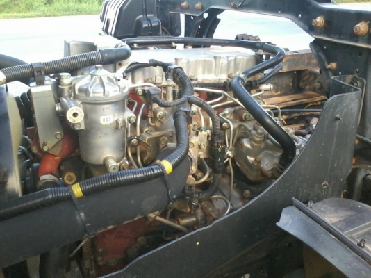 MEGA500หน้ากากขาว กระบะดั้มสามมิตร 6เกียร์ มือเดียวป้ายแดง