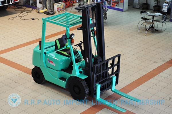 ขายรถโฟล์คลิฟท์มือสอง MITSUBISHI รุ่น FG25 ราคา 275,000 บาท นำเข้าจากประเทศญี่ปุ่น 100\% ไม่เคยใช้งานในประเทศไทย