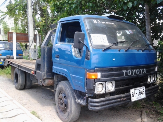 รถเทเลอร์โตโยต้า DYNA เครื่อง 15B 115 แรงม้า