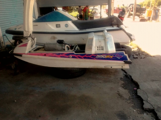 550 เรือพร้อมขับ 20,000