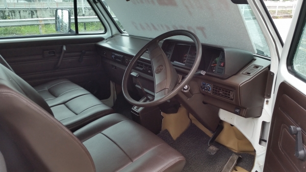 ขายรถโฟล์คตู้ เครื่องซูบารุ 2500cc รถบ้านพร้อมใช้งาน