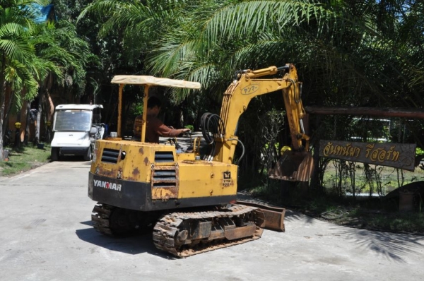 ลดกระหน่ำ!!ขายแบคโฮ YANMAR YTB800 เดิมจากญี่ปุ่น ทำงานสมบูรณ์ทุกระบบ รับรองไม่ผิดหวัง 110,000 เท่านั้น!!