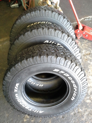 BF All 31/10.5/15 ปี10 สภาพดี 3เส้น ***ขายเส้นละ 2000***