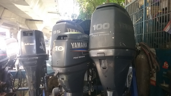 เครื่องเรือ   yamaha 100 hp fourstroke