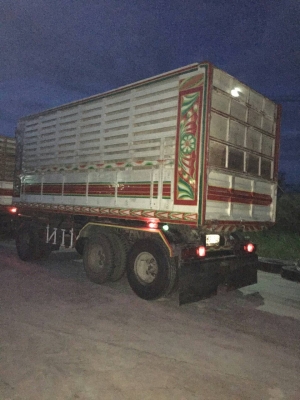 ลูกพ่วง  ปี 55 อู่ ชีทีนครสวรรค์   ยาว6.5 เมตร สูง 2.3 เมตร  ราคา  550.000 บาท