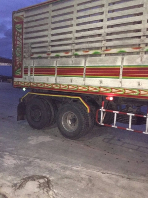 ลูกพ่วง  ปี 55 อู่ ชีทีนครสวรรค์   ยาว6.5 เมตร สูง 2.3 เมตร  ราคา  550.000 บาท