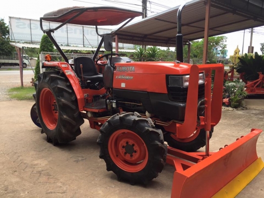 ขายรถไถKubota L4508DI (4WD) พร้อมใบมีดหน้าและผานพรวนLCS 24x6 ใหม่รถพร้อมใช้งาน