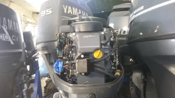 yamaha 40 four stroke ทริมไฟฟ้าเก่าญี่ปุ่น yamaha 40 four stroke ทริมไฟฟ้าเก่าญี่ปุ่น