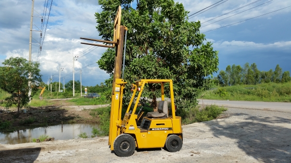 ขายด่วนรถยกKOMATSU FD14-12ยก1.5ตันเสาสูง3เมตรรถนอกนำเข้ายังไม่เคยใช้งานในเมืองไทยเลย=รุ่นใหม่ขายถูกๆๆ