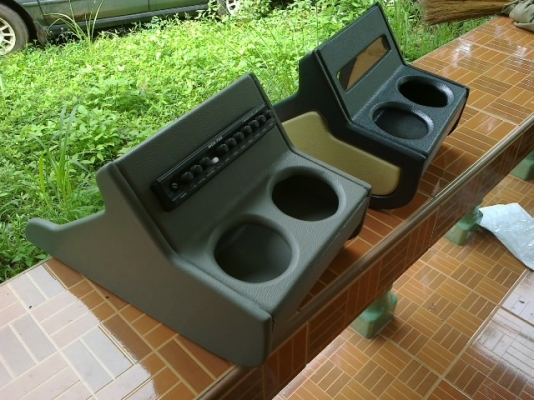 ขายคับคอลโซนใต้เกียร์-ที่พักแขนข้างคนคับ