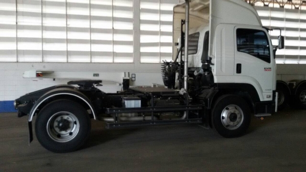 ขายดาวน์  GVR  300 แรงพร้อม หางก้าง  ปลายปี 56 รถใหม่ วิ่งแค่ 4,000 กม. (ใช้ใน โรงเรียนสอนขับรถ  พื้นที่โล่งๆ เท่านั้น )  ราคา  450,000  บาท