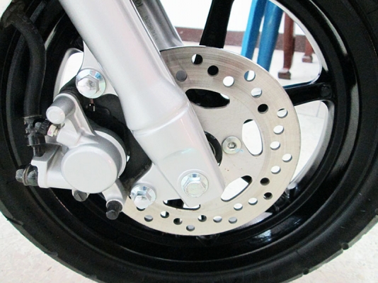 ขาย Grand Filano ปี 2015 รถผู้หญิงใช้ เครื่องหัวฉีดประหยัดน้ำมันสูงสุดถึง 60 กม./ลิตร