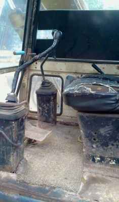 KOMATSU  PC 60-5  รถสวยๆสภาพ พร้อมใช้งาน  ราคา  320,000 บาท