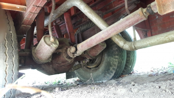 ขายรถบัสชั้นครึ่งพัดลม  เครื่องดี