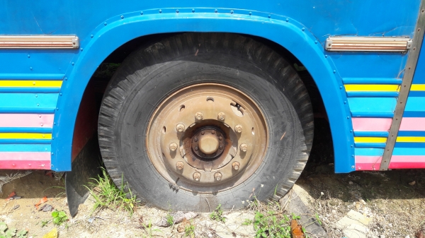 ขายรถบัสชั้นครึ่งพัดลม  เครื่องดี