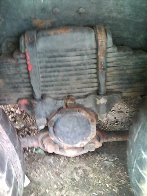 ขาย  ISUZU  195 แรง 10 ล้อ 2 เพลา เครน 2.5 ตัน พื้นเรียบเฟืองท้าย Fuso เครื่อง 6HE ทะเบียนพร้อมโอน