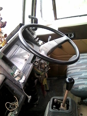 ขาย  ISUZU  195 แรง 10 ล้อ 2 เพลา เครน 2.5 ตัน พื้นเรียบเฟืองท้าย Fuso เครื่อง 6HE ทะเบียนพร้อมโอน