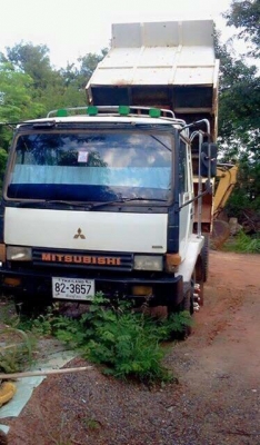 มิตชู 160 แรง 6D14  สโลกลาง แอร์  ราคา  720,000 บาท