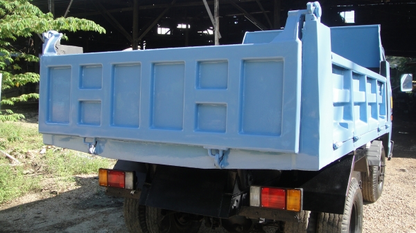 ISUZU NKR ดั๊ม3คิว เครื่อง100แรง แอร์ เพาเวอร์ ฟิล์ม ภาษีเต็มปี รถพร้อมใช้ ราคาถูก