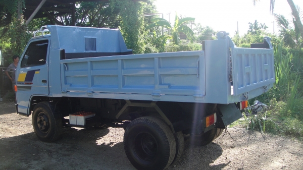 ISUZU NKR ดั๊ม3คิว เครื่อง100แรง แอร์ เพาเวอร์ ฟิล์ม ภาษีเต็มปี รถพร้อมใช้ ราคาถูก