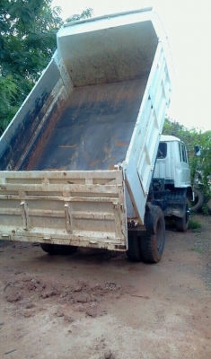 ฮีโน่ดั้มท์ เครื่อ่ง  EH 100  150 แรง แอร์  สโลกลาง   ราคา  500,000  บาท