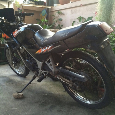 ขออนุญาตขาย suzuki RGV 150cc.