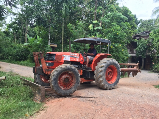 คูโบต้า9000ติดต่อ  080-1405528