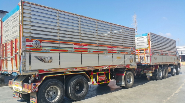 ขายรถ 22 ล้อ แม่.ลูก คอกเกษตรเนียมดั้ม อู่.ธวัชชัย ISUZU 320 ปี.50 รถสวยมากๆราคา.2250000 ต่อรอง สนใจรีบโทรจองด่วน