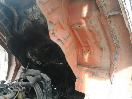 รถอีซูซุ 10 ล้อ หลังถนน FVM  175 แรงม้า.    สนใจติดต่อ  081 - 6079515