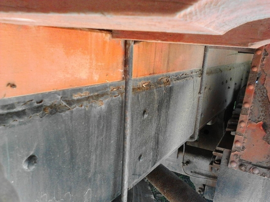 รถอีซูซุ 10 ล้อ หลังถนน FVM  175 แรงม้า.    สนใจติดต่อ  081 - 6079515