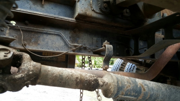 รถฮีโน่ 6 ล้อดั้ม FC4J  145 แรงม้า. ปี 42.      สนใจติดต่อ  081 - 6079515