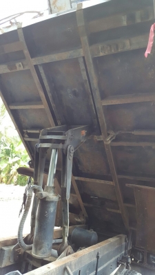 รถฮีโน่ 6 ล้อดั้ม FC4J  145 แรงม้า. ปี 42.      สนใจติดต่อ  081 - 6079515