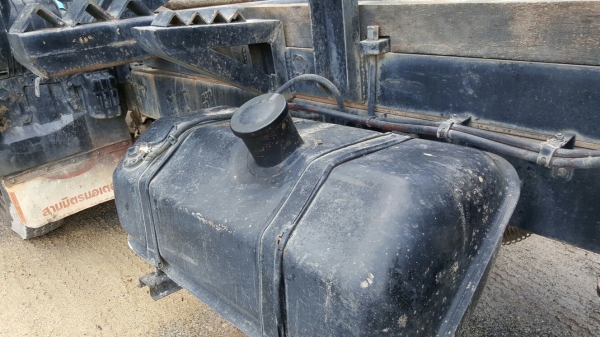 รถฮีโน่ 6 ล้อดั้ม FC4J  145 แรงม้า. ปี 42.      สนใจติดต่อ  081 - 6079515