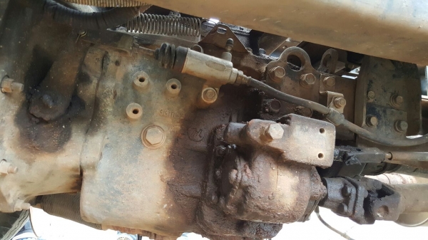 รถฮีโน่ 6 ล้อดั้ม FC4J  145 แรงม้า. ปี 42.      สนใจติดต่อ  081 - 6079515