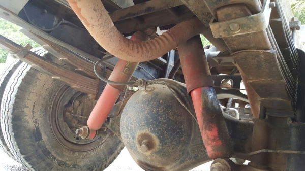 รถฮีโน่ 6 ล้อดั้ม FC4J  145 แรงม้า. ปี 42.      สนใจติดต่อ  081 - 6079515