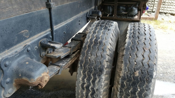 รถฮีโน่ 6 ล้อดั้ม FC4J  145 แรงม้า. ปี 42.      สนใจติดต่อ  081 - 6079515