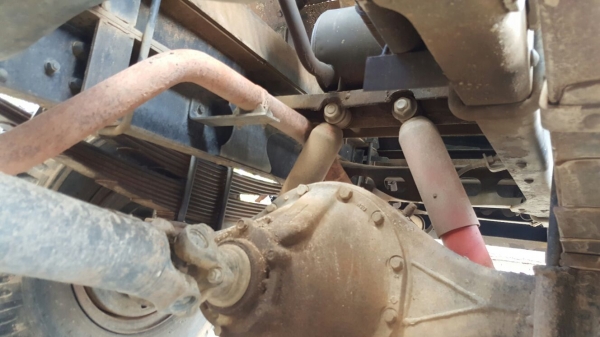 รถฮีโน่ 6 ล้อดั้ม FC4J  145 แรงม้า. ปี 42.      สนใจติดต่อ  081 - 6079515