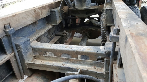 รถฮีโน่ 6 ล้อดั้ม FC4J  145 แรงม้า. ปี 42.      สนใจติดต่อ  081 - 6079515