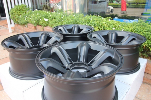 ล้อเล็บเหยี่ยว 4WD ขอบ16X8 6H139.7 สีดำด้าน วงละ 3,750 บาท