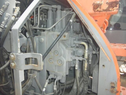 ขายรถเก่าญี่ปุ่นแท้ๆ HITACHI ZX135 US