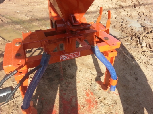 ขายลิปเปอร์2 ขาพร้อมถังหยอดปุ๋ย