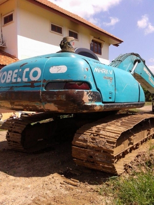 ขาย แมคโคร kobelco sk200 mark5